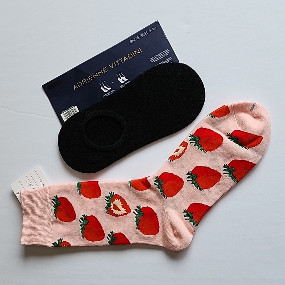 Novelty Socks Unisex + Adrienne Vittadini No-Show Socks